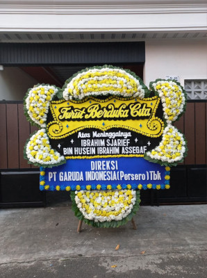 Papan Bunga Duka di Kupang